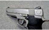 Smith & Wesson ~ Model 1076 ~ 10mm Auto - 4 of 6