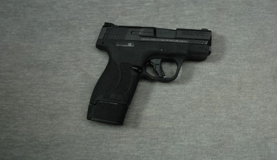 Smith & Wesson ~ M&P 9 Shield Plus ~ 9mm Luger