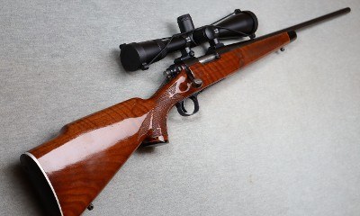Remington ~ Model 700 BDL ~ .222 Rem.