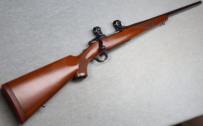 Ruger ~ M77 ~ .25-06 REM