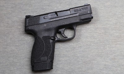 Smith & Wesson ~ M&P45 Shield ~ .45 Auto