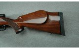 Weatherby ~ Mark V ~ .270 Weatherby - 9 of 10