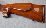 Weatherby ~ Mark XXII Deluxe ~ .22 LR - 11 of 12