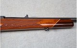 Weatherby ~ Mark XXII Deluxe ~ .22 LR - 4 of 12