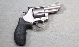 Smith & Wesson ~ Model 69 Combat Magnum ~ .44 Mag