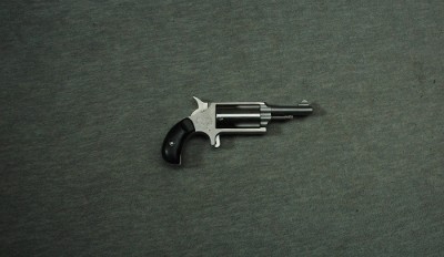 Freedom Arms ~ Mini-Revolver ~ .22 Mag