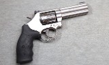 Smith & Wesson ~ Model 617-6 ~ .22 Long Rifle - 1 of 2