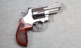 Smith & Wesson ~ Model 629-6 ~ .44 Mag