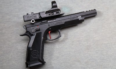 CZ ~ Checkmate ~ 9mm Luger