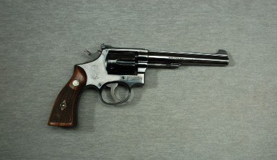 Smith & Wesson ~ K22 Masterpiece ~ 22 Long Rifle