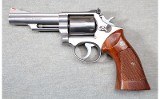 Smith & Wesson ~ Model 66 ~ .357 MAG - 2 of 3