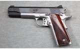 Kimber ~ Custom II ~ .45 Auto - 2 of 2