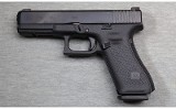 Glock ~ Model 17M ~ 9mm Luger - 2 of 2