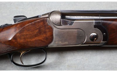 Beretta ~ DT10 Trident ~ 12 Gauge - Image 3 of 12