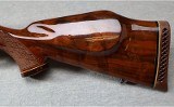 Weatherby ~ Mark V ~ .300 WBY MAG - Image 11 of 12