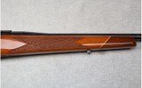 Weatherby ~ Mark V ~ .300 WBY MAG - Image 4 of 12