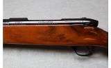 Weatherby ~ Mark V ~ .300 WBY MAG - Image 9 of 12