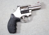 Smith & Wesson ~ Model 686-6 ~ .357 MAG - 1 of 3