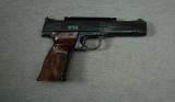 Smith & Wesson ~ 41 ~ .22 Long Rifle - 1 of 2