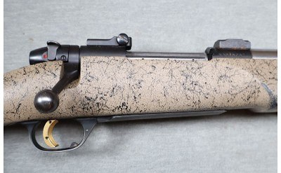 Weatherby ~ Mark V ~ .22-250 REM - Image 3 of 12