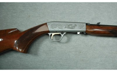 Browning ~ SA-22 Grade II ~ .22 Long Rifle - Image 3 of 10