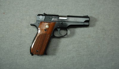 Smith & Wesson ~ 39 ~ 9mm Luger - Image 1 of 2