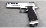 STI Intl ~ Brazos Custom 2011 ~ .40 S&W - 2 of 2