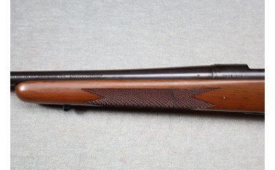 Remington ~ Model 700 Classic ~ .300 Weatherby Magnum - Image 6 of 10