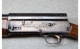 Browning ~ Light Twelve ~ 12 Gauge - 9 of 12