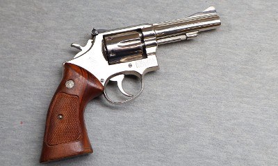 Smith & Wesson ~ Model 15 ~ .38 Special - Image 1 of 2
