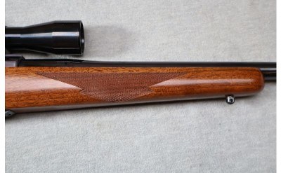 Ruger ~ M77 ~ .300 WIN MAG - Image 4 of 12