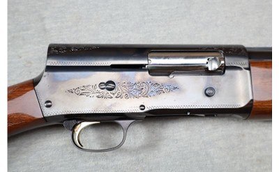 Browning ~ Auto-5 Light Twelve ~ 12 Gauge - Image 3 of 12