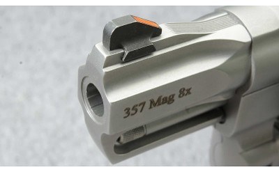 Smith & Wesson ~ Performance Center 627-5 8-Shot ~ .357 Magnum - Image 3 of 3