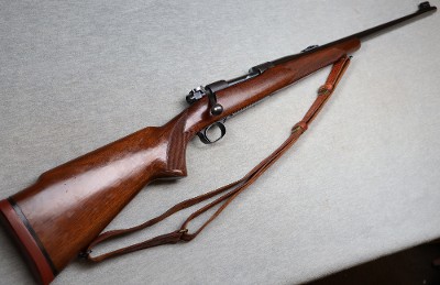 Winchester ~ Model 70 ~ .375 H&H MAG