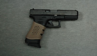 Glock ~ 22 Gen 5 ~ 40 S&W - Image 1 of 2