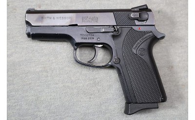 Smith & Wesson ~ Model 3914 ~ 9mm Parabellum - Image 2 of 2