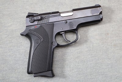 Smith & Wesson ~ Model 3914 ~ 9mm Parabellum - Image 1 of 2