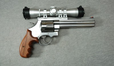 Smith & Wesson ~ 629-5 Classic DX ~ .44 Magnum - Image 1 of 2