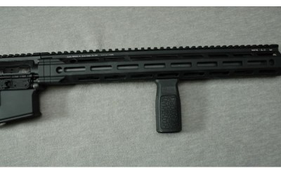 Daniel Defense ~ DDM4 V7 Pro ~ 5.56 NATO - Image 4 of 10