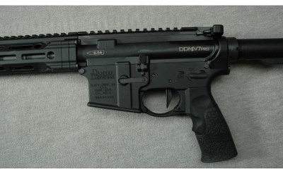 Daniel Defense ~ DDM4 V7 Pro ~ 5.56 NATO - Image 8 of 10