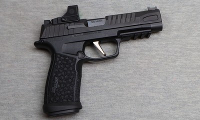 Sig Sauer ~ P365 Fuse ~ 9mm Luger - Image 1 of 4