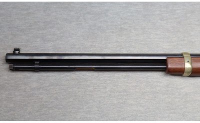 Henry ~ Model H004M ~ .22 Magnum - Image 5 of 9