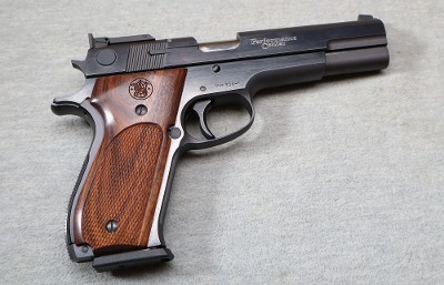 Smith & Wesson ~ Model 952-1 Performance Center ~ 9mm Parabellum - Image 1 of 2