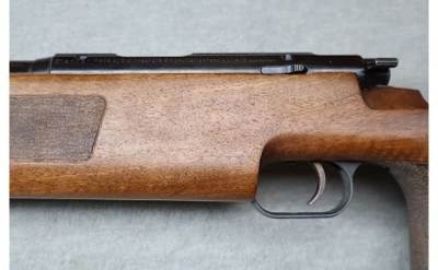 Anschutz ~ Match 54 ~ .22 LR - Image 9 of 12