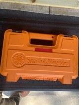 SMITH AND WESSON MODEL 360 SURVIVAL KIT NIB - 1 of 2