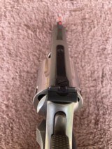 SMITH & WESSON MODEL 686-6 - 3 of 4