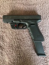 AS NEW GLOCK 17-9MM WITH LASER - 2 of 6