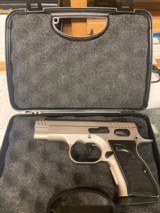 TANGFOGIO WITNESS 10 MM PISTOL