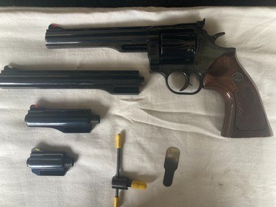 DAN WESSON MODEL 15 KIT GUN REVOLVER - Image 1 of 12