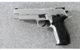 Sig Sauer P226-S DE 9mm Para. - 2 of 2